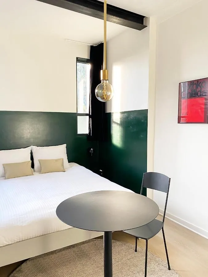 B&B Expo House Antwerp Bed & Breakfast